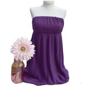 NWOT super cute strapless Limited dress